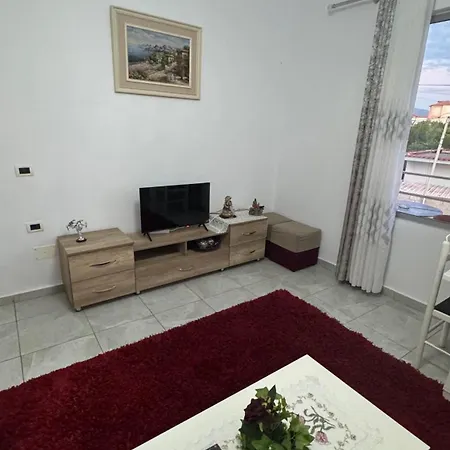 Cozy Corner Flat Apartment Tirana